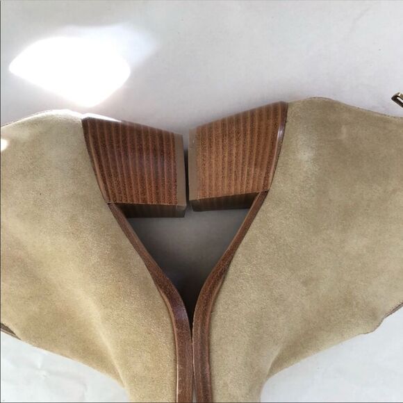 VINCE Havana Ankle Bootie Sz 6.5 New Front Slit Stacked Block Heel Boho Cottage - Picture 13 of 13